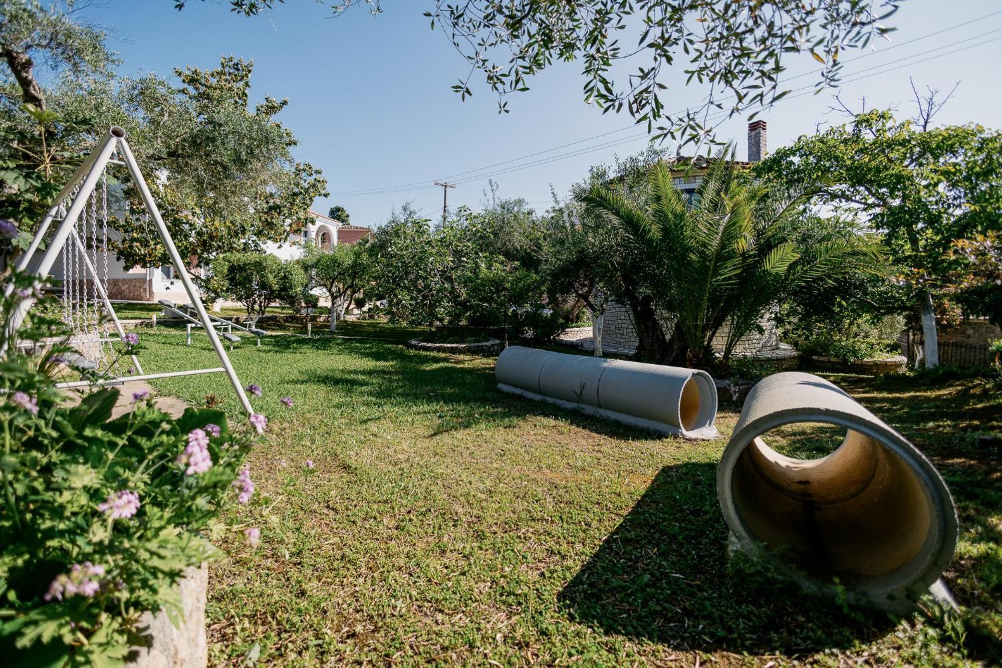 Mathraki Resort Gouvia Exterior photo